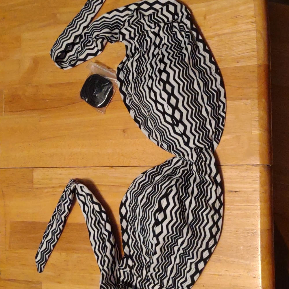 NWT Converse All-Star swimsuit top size XL